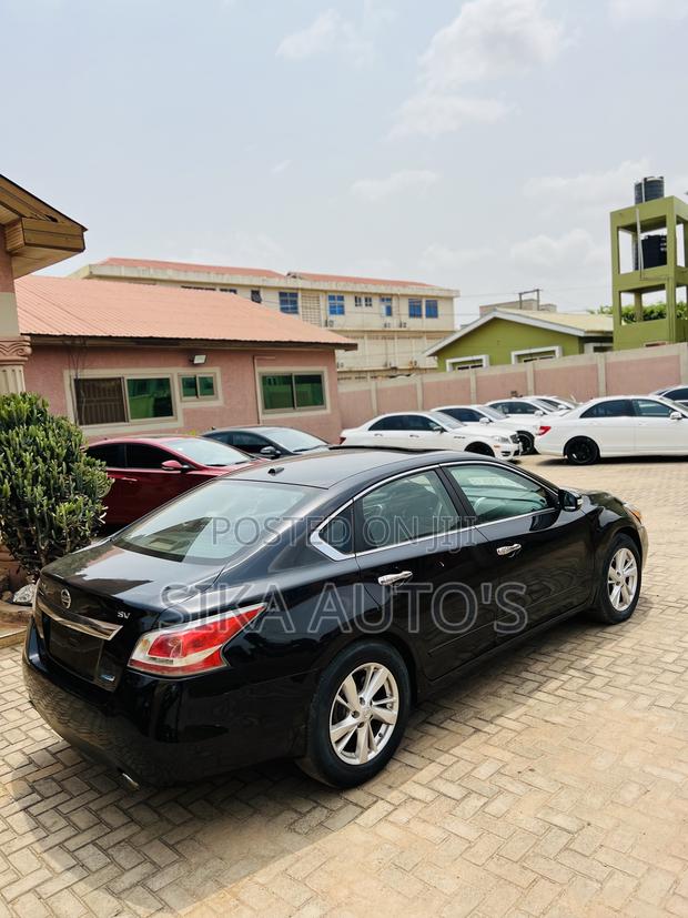 Nissan Altima 2.5 SV 4dr Sedan (2.5L 4cyl CVT) 2014 Black