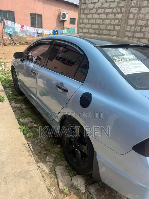 Honda Civic 2007 Blue