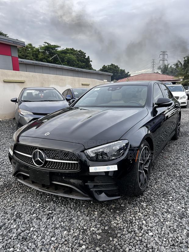 Mercedes-Benz E350 2023 Black