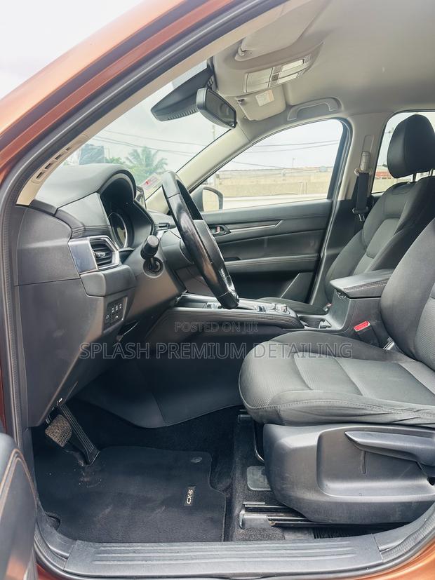 Mazda CX-5 Sport FWD 2019 Brown