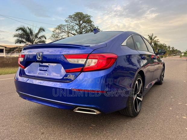 Honda Accord Sport (2.0L 4cyl Turbo 10A) 2019 Blue
