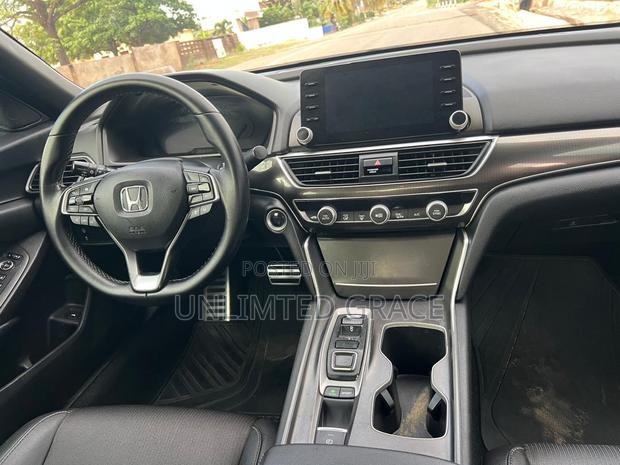 Honda Accord Sport (2.0L 4cyl Turbo 10A) 2019 Blue