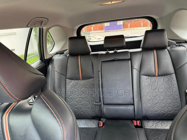 Toyota RAV4 Adventure 2021 Black