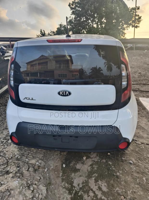 Kia Soul 4dr Wagon (1.6L 4cyl 6A) 2015 White