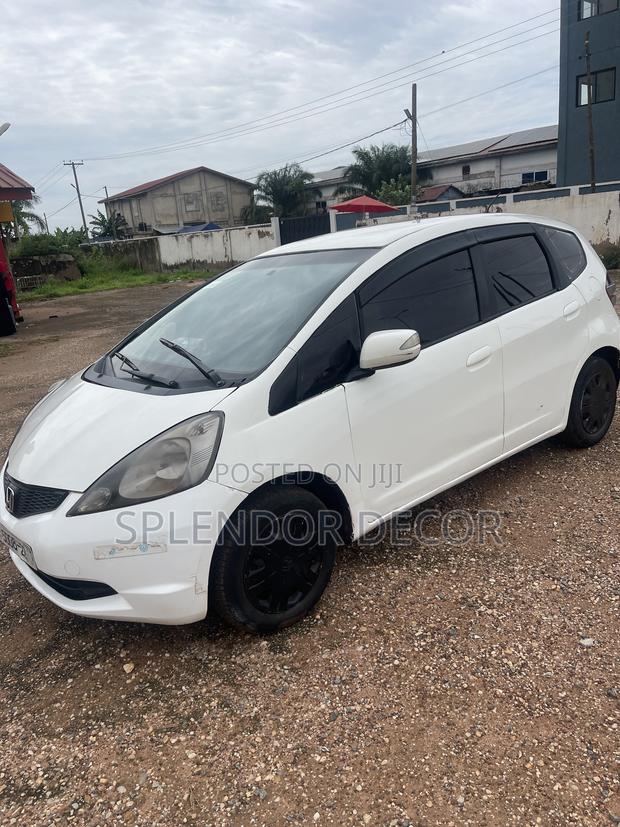 Honda Fit Automatic 2010 White