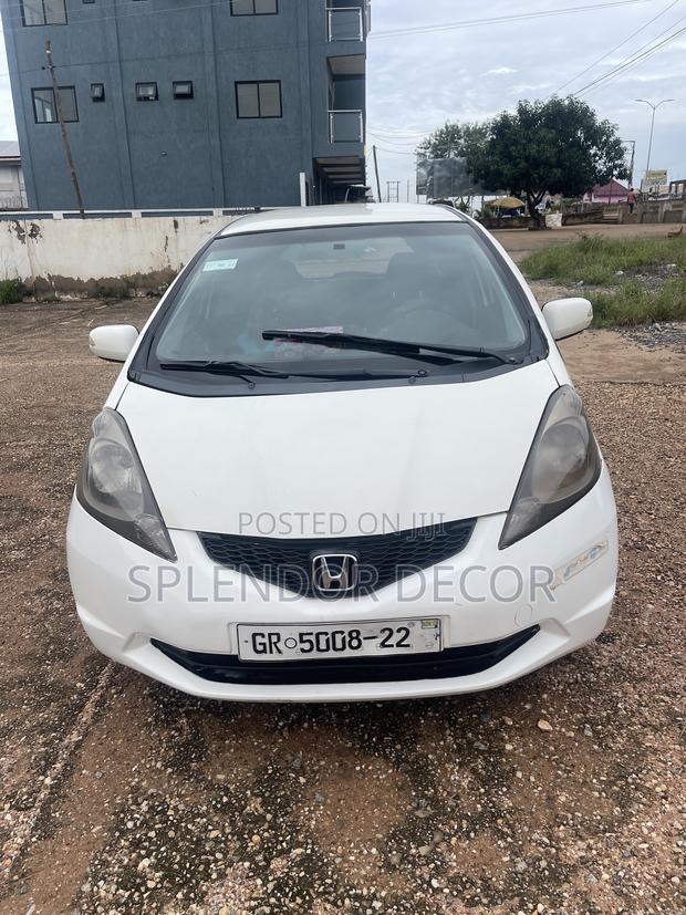 Honda Fit Automatic 2010 White