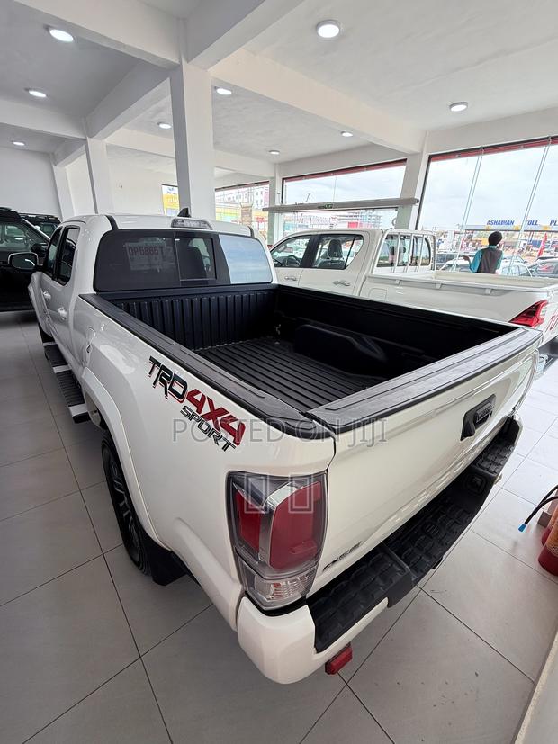 New Toyota Tacoma 2024 White