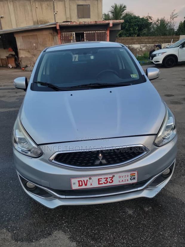 Mitsubishi Mirage 2017 Silver