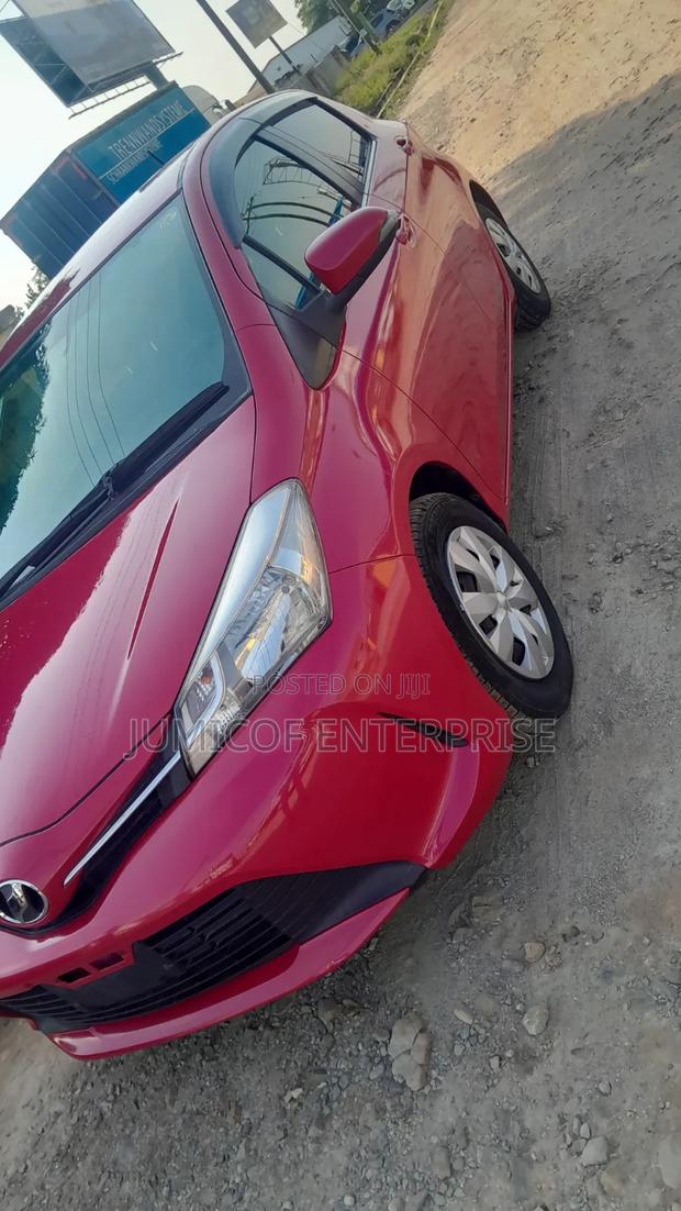 Toyota Vitz 1.3 FWD 5dr 2016 Pink