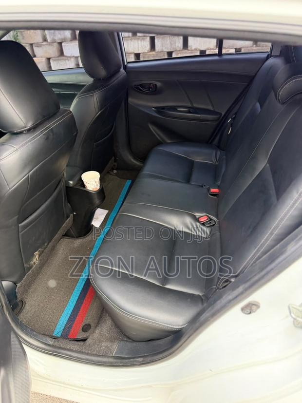 Toyota Yaris L Hatchback 5dr 2016 White