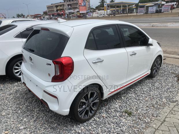 Kia Morning 2021 White