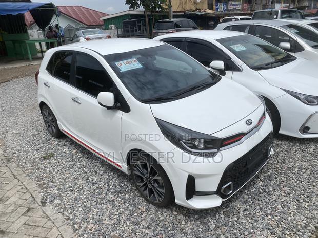 Kia Morning 2021 White