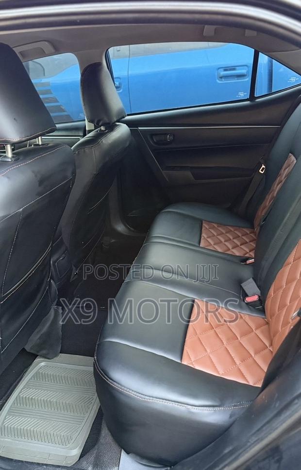 Toyota Corolla LE 4dr Sedan (1.8L 4cyl CVT) 2016 Black