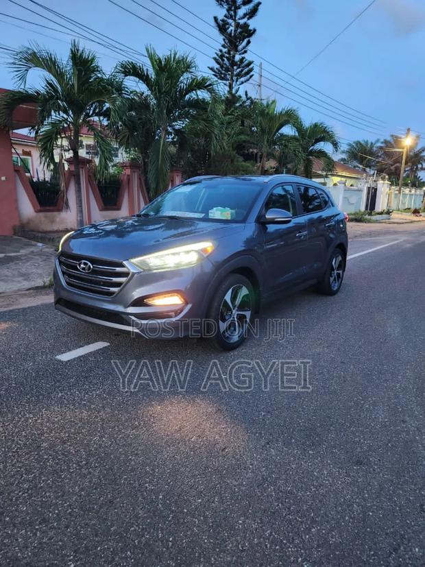 Hyundai Tucson Limited AWD 2016 Gray