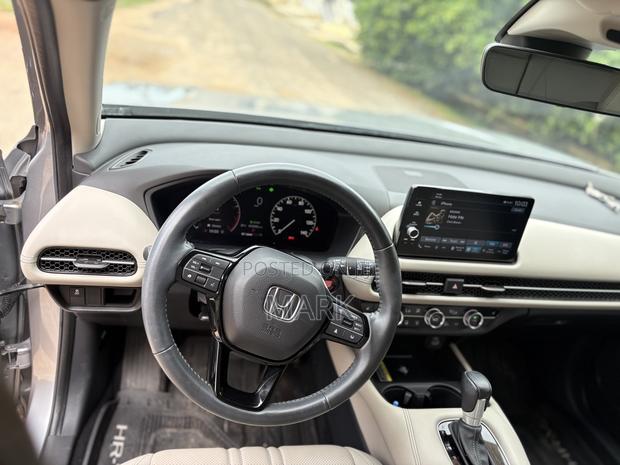Honda HR-V EX-L 2WD CVT 2024 Silver