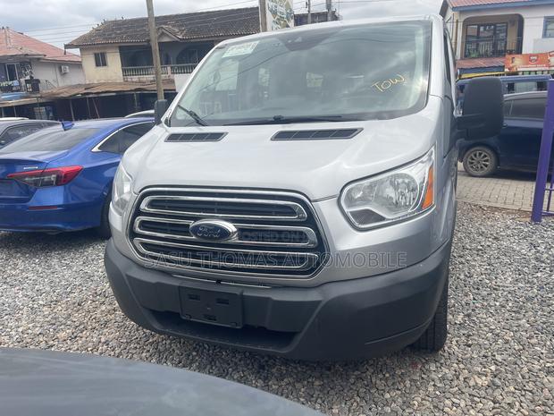 Ford Transit 2018 Silver