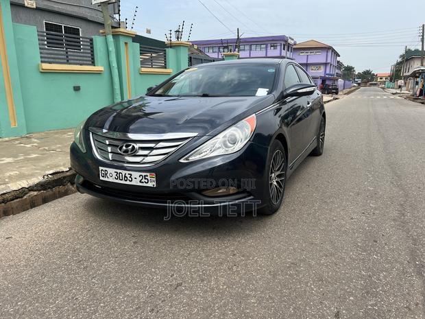 Hyundai Sonata 2014 Black