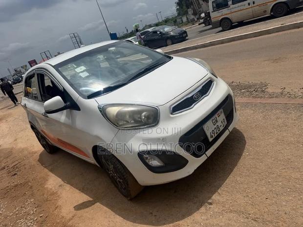 Kia Morning 2012 White