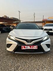 Toyota Camry XSE (2.5L 4cyl 8A) 2019 White for sale