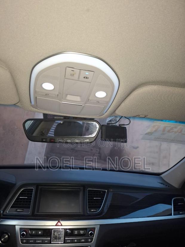 Hyundai Genesis 2016