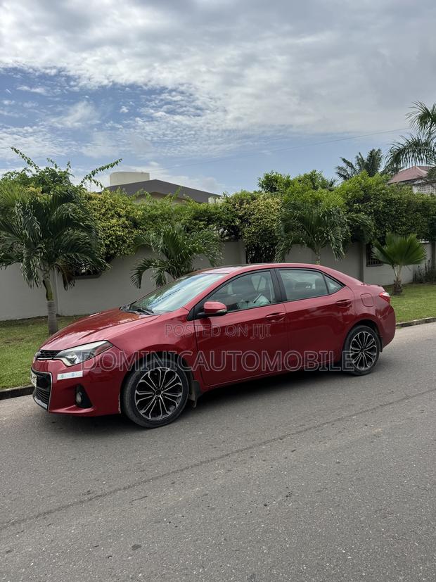 Toyota Corolla S Plus 4dr Sedan (1.8L 4cyl 6M) 2014 Burgundy