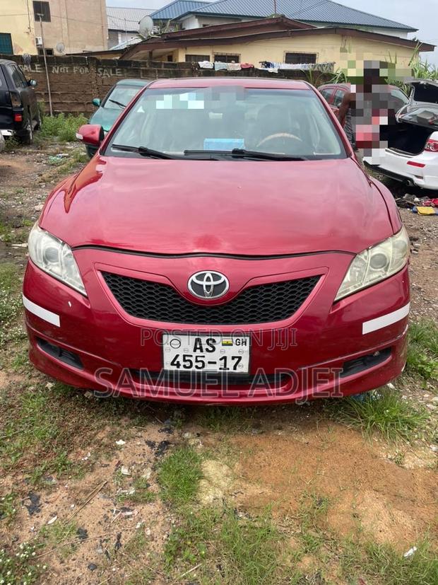 Toyota Camry 2010 Red
