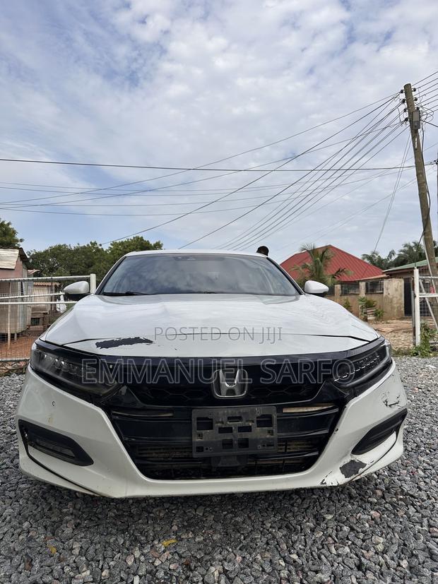 Honda Accord Touring 2.0T 2020 White
