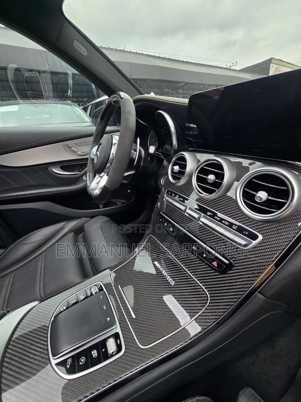 Mercedes-Benz GLC-Class 2021 Black