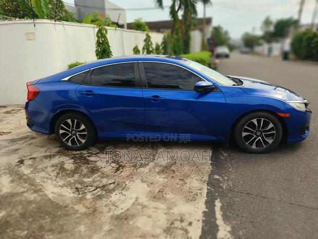 Honda Civic EX Sedan 2018 Blue