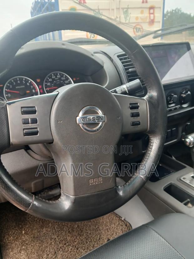 Nissan Frontier Crew Cab SE 4x4 2010 Green
