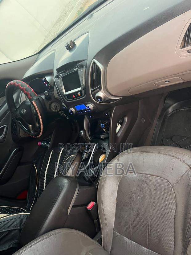 Hyundai Tucson Limited AWD 2013 Black