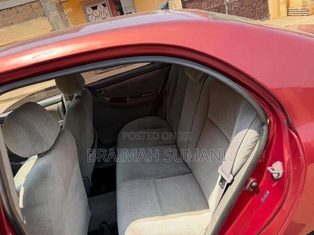 Toyota Corolla 1.6 VVT-i Sol 2006 Red