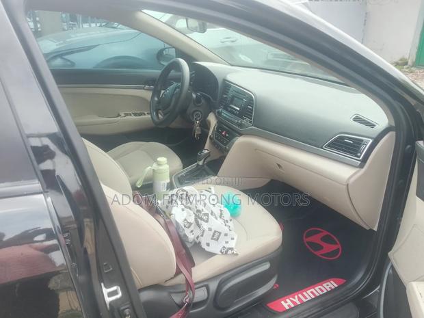 Hyundai Elantra SE 2018 Black