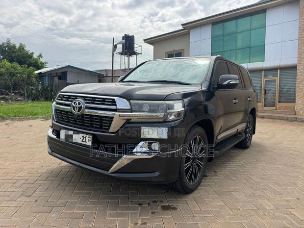 Toyota Land Cruiser 4.0 V6 GX-R 2012 Black