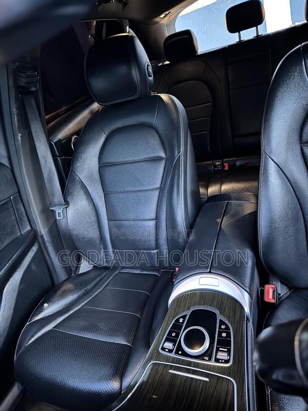 Mercedes-Benz GLC-Class 2017 Black