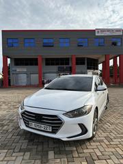 Hyundai Elantra 2017 White for sale