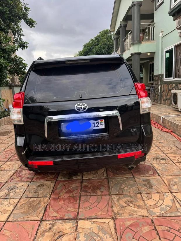 Toyota Land Cruiser Prado 2012 Black