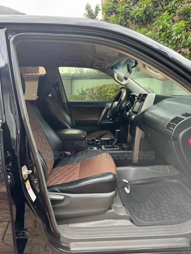 Toyota Land Cruiser Prado 2012 Black