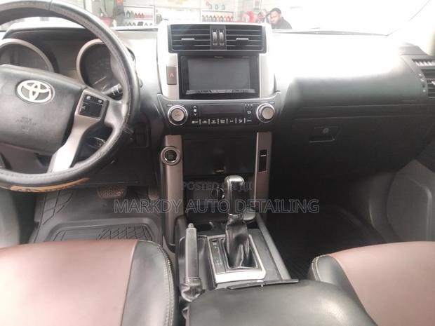 Toyota Land Cruiser Prado 2012 Black