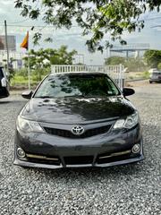 Toyota Camry SE 4dr Sedan (2.5L 4cyl 6A) 2012 Gray for sale
