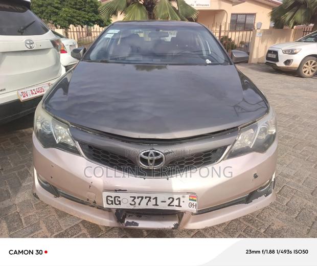 Toyota Camry LE 4dr Sedan (2.5L 4cyl 6A) 2013 Gray