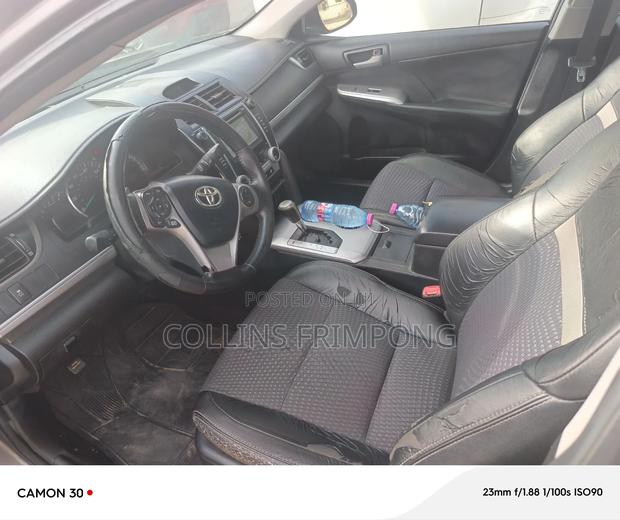 Toyota Camry LE 4dr Sedan (2.5L 4cyl 6A) 2013 Gray