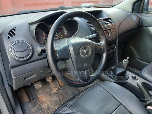 Mazda BT-50 2015 Silver