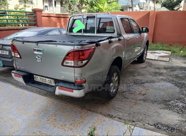 Mazda BT-50 2015 Silver