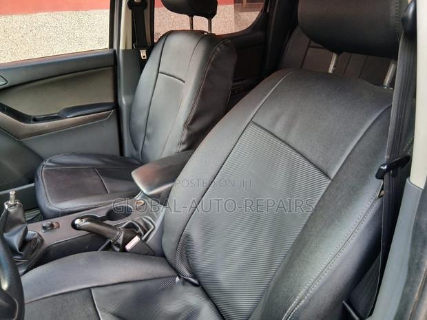 Mazda BT-50 2015 Silver