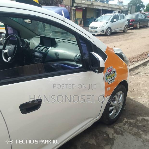 Chevrolet Spark 2014 White