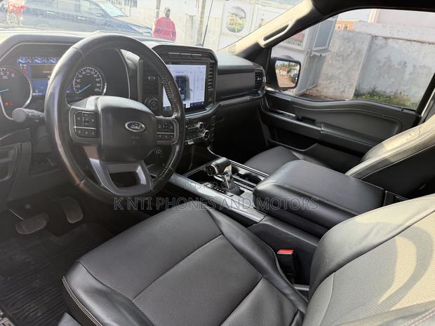 Ford F-150 LARIAT 2023 White