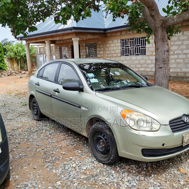 Hyundai Accent 2010 Gray