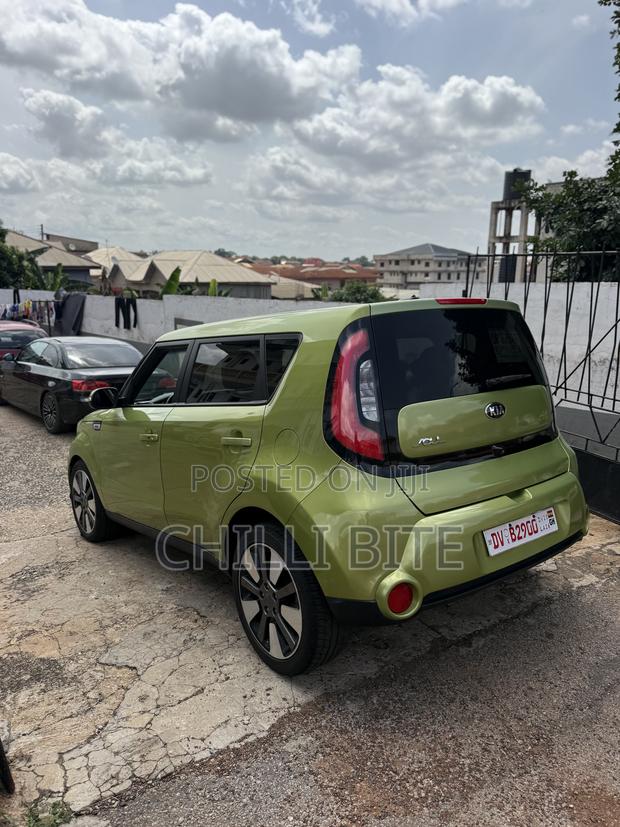 Kia Soul ! 4dr Wagon (2.0L 4cyl 6A) 2015 Green