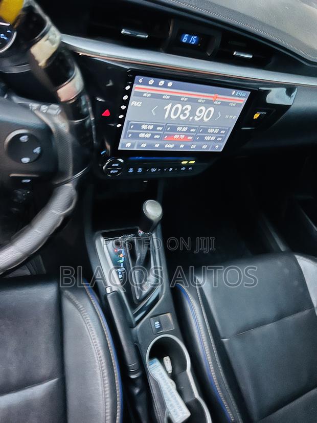 Toyota Corolla 2014 Black